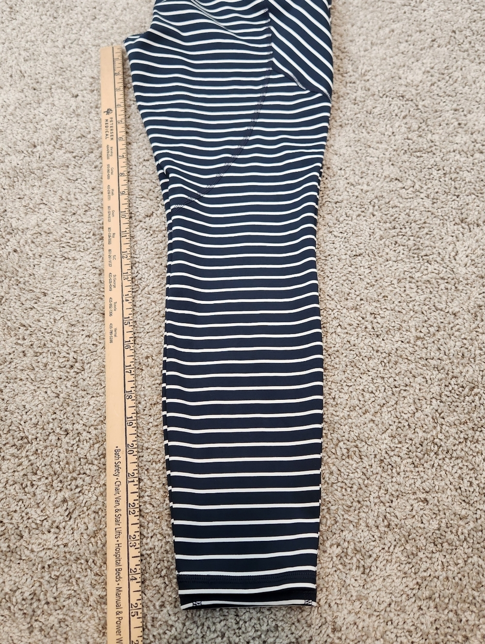 Athleta Powerlift Tight Size Medium - Picture 7 of 7